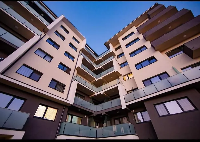 Vivamus Garden Retreat - Studio With Terace & Parking Apartman *