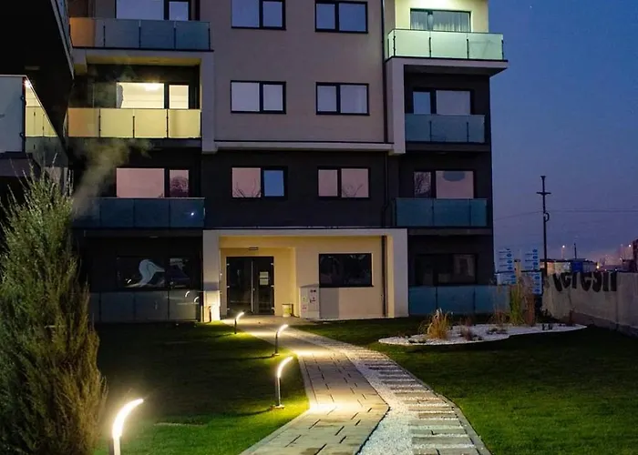 Vivamus Garden Retreat - Studio With Terace & Parking Appartement