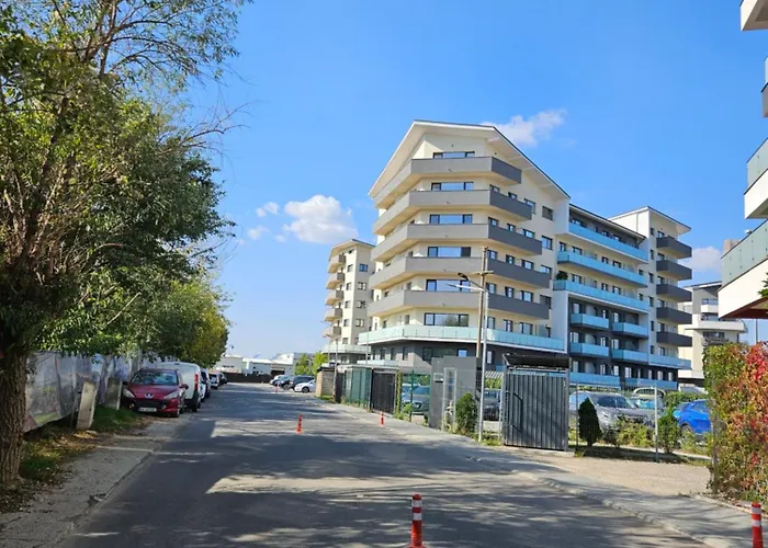 Vivamus Garden Retreat - Studio With Terace & Parking